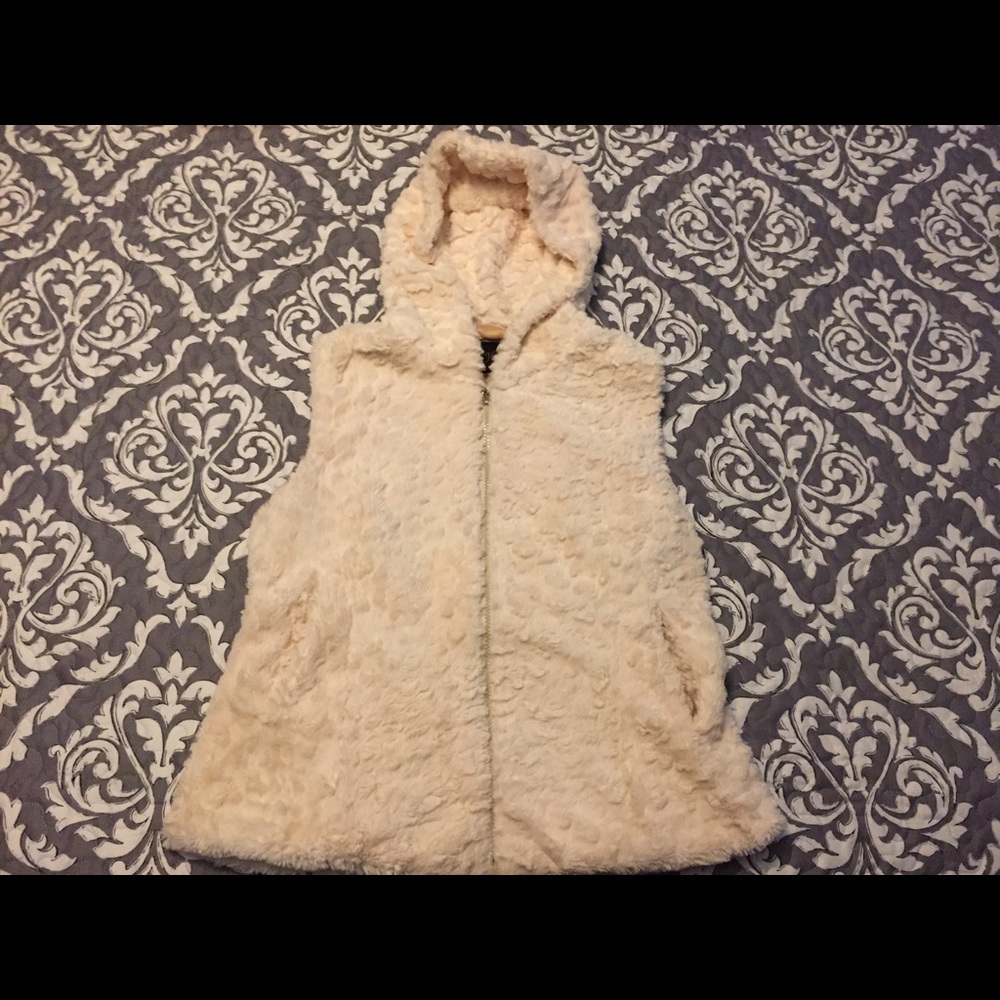 Faux Fur Zip Vest
